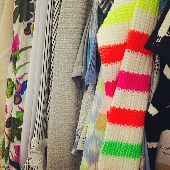 NY Designer Showroom SAMPLE SALE - Picture 5 of 15